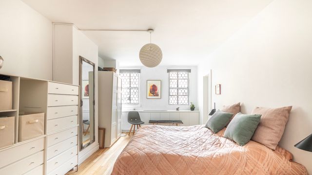 350 E 84TH Street, New York City, NY 10028