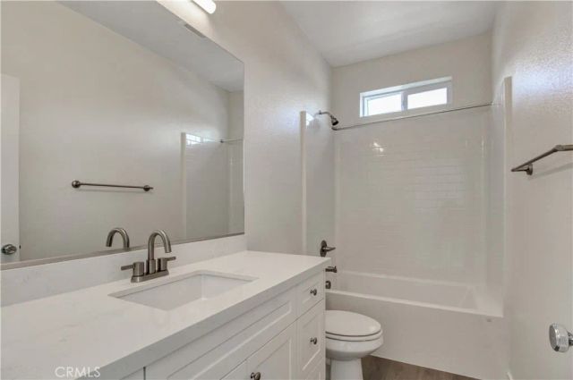 7199 Lisbon Way, Highland, CA 92346