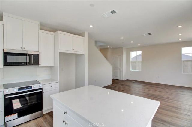 7199 Lisbon Way, Highland, CA 92346