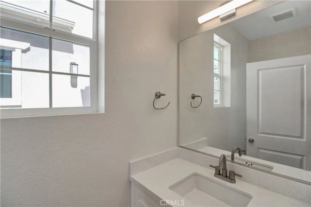 7199 Lisbon Way, Highland, CA 92346