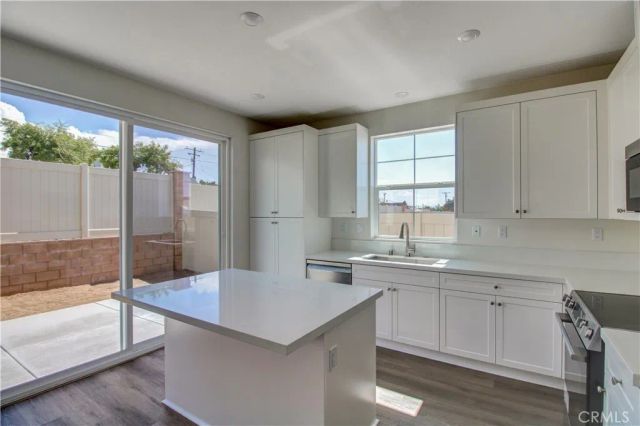 7199 Lisbon Way, Highland, CA 92346