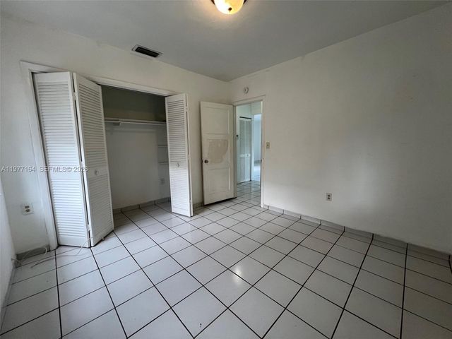 425 SW 64th Ct A, Miami, FL 33144