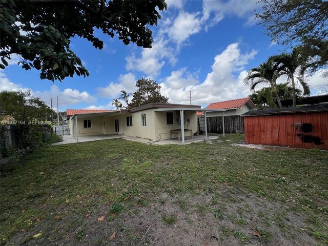 425 SW 64th Ct A, Miami, FL 33144