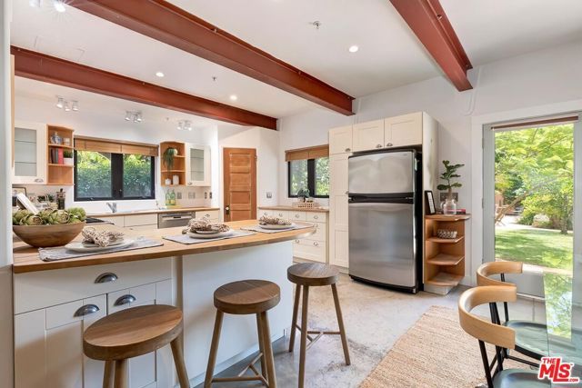 3322 Caroline Avenue, Culver City, CA 90232