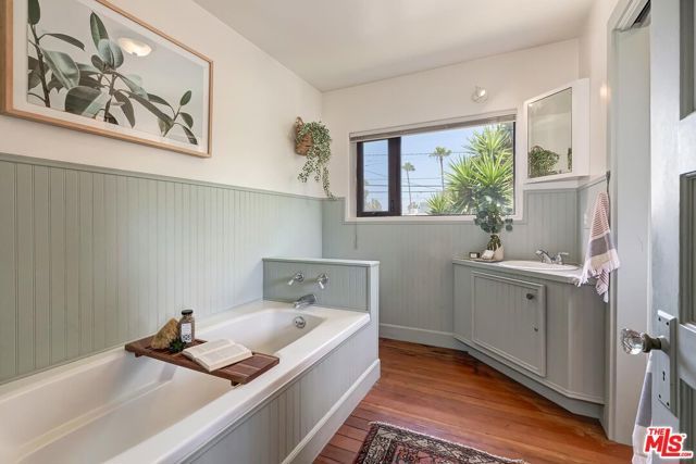 3322 Caroline Avenue, Culver City, CA 90232