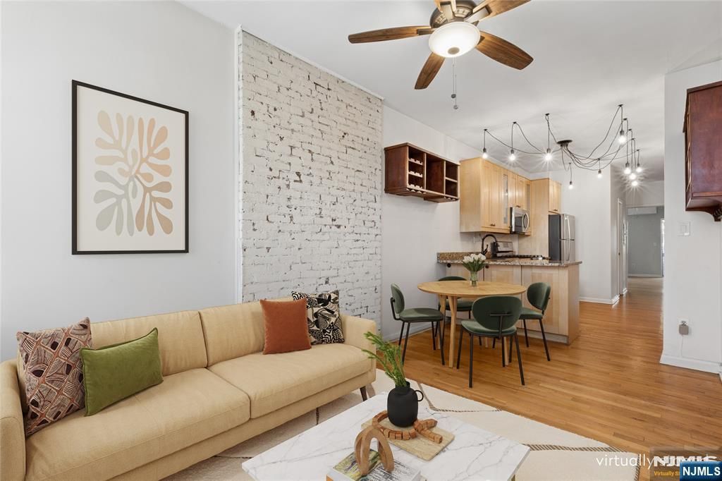 124 Madison Street A, Hoboken, NJ 07030