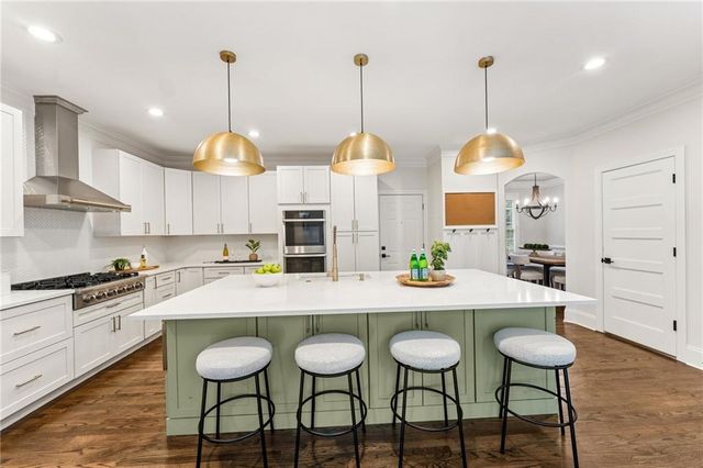 6860 Sterling Drive, Suwanee, GA 30024