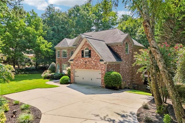 6860 Sterling Drive, Suwanee, GA 30024