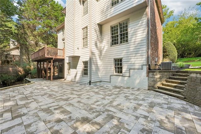 6860 Sterling Drive, Suwanee, GA 30024