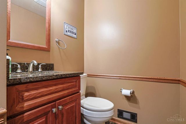 5803 Windermere Lane, Fairfield, OH 45014