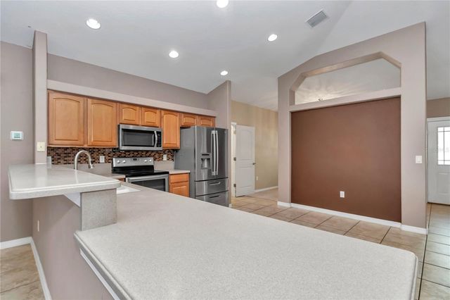 1201 CREEKVIEW COURT, St Cloud, FL 34772