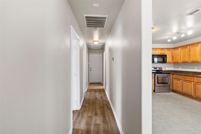 314 Broken Pine Court, Conroe, TX 77304