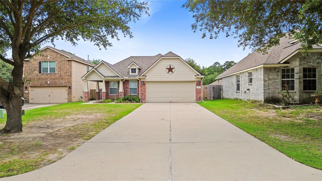 314 Broken Pine Court, Conroe, TX 77304