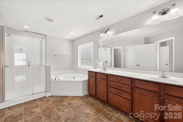1560 Duckhorn Street NW, Concord, NC 28027