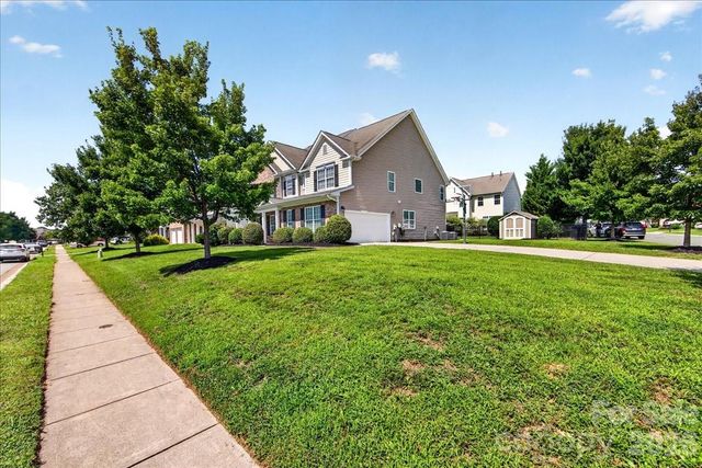 1560 Duckhorn Street NW, Concord, NC 28027