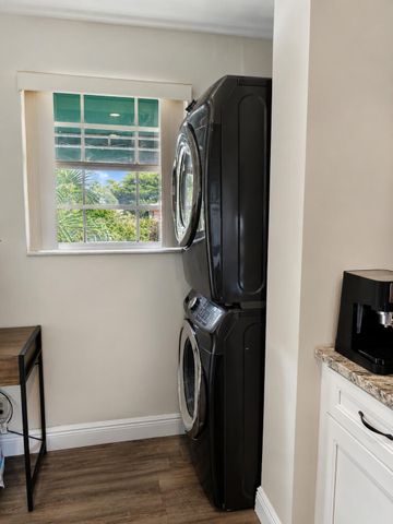 6560 VIA REGINA, Boca Raton, FL 33433