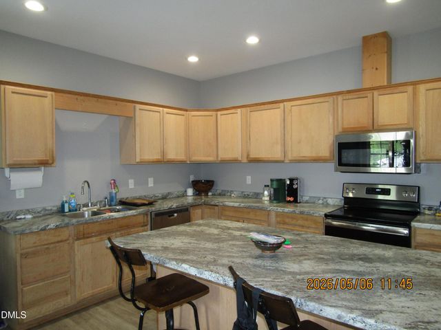 3600 Doyle Road, Zebulon, NC 27597