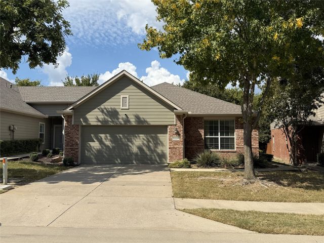 3225 Judge Holland Lane, Plano, TX 75025