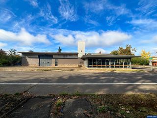 1515 13th St SE, Salem, OR 97302