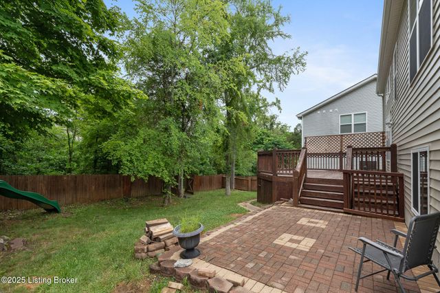 9108 Tamarack Grove Ln, Louisville, KY 40291