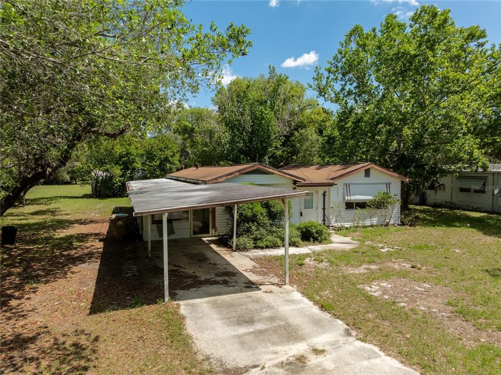 29505 NORTH BOULEVARD, Paisley, FL 32767