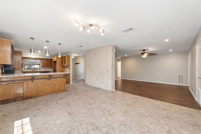 103 Melody Mall Drive, Allen, TX 75002