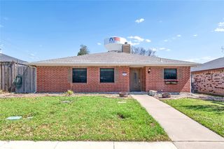 103 Melody Mall Drive, Allen, TX 75002