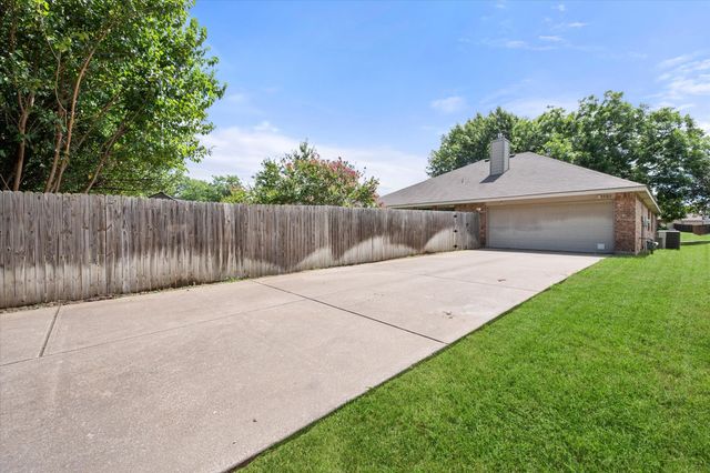 1523 Hamilton Drive, Cedar Hill, TX 75104