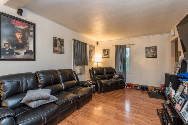 12698 W Grandview Avenue, Waukegan, IL 60085