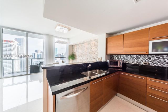 244 Biscayne Blvd 4407, Miami, FL 33132