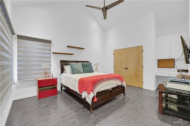 2411 Holland Avenue, Edinburg, TX 78539