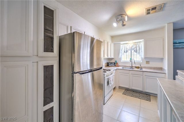 844 Balzar Avenue, Las Vegas, NV 89106