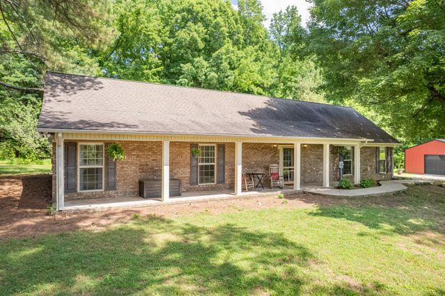 812 Good Hope Rd, Leoma, TN 38468