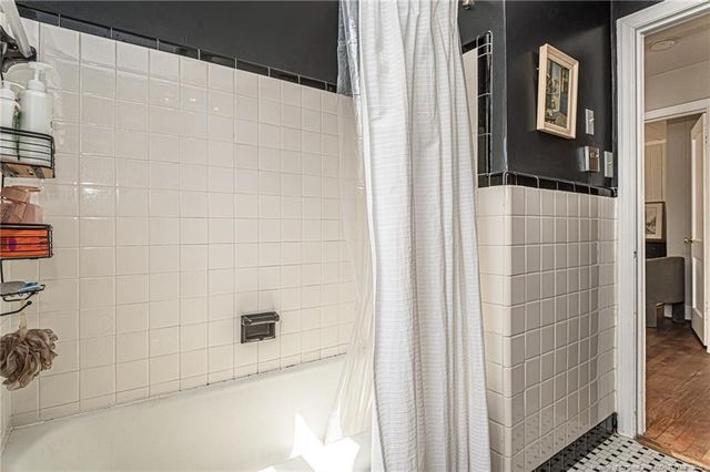 324 Fairwood Court, Fayetteville, NC 28305