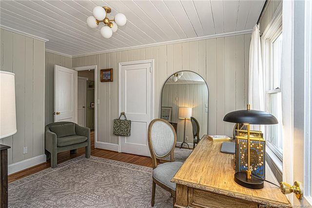 324 Fairwood Court, Fayetteville, NC 28305