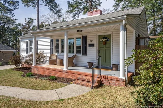 324 Fairwood Court, Fayetteville, NC 28305