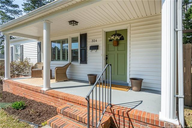 324 Fairwood Court, Fayetteville, NC 28305