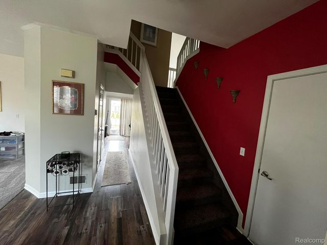 1620 Dartmoor Drive, Howell Township, MI 48843