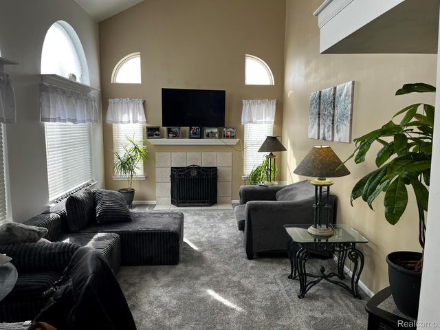 1620 Dartmoor Drive, Howell Township, MI 48843