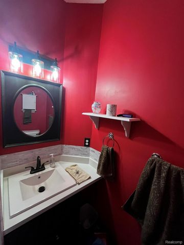 1620 Dartmoor Drive, Howell Township, MI 48843