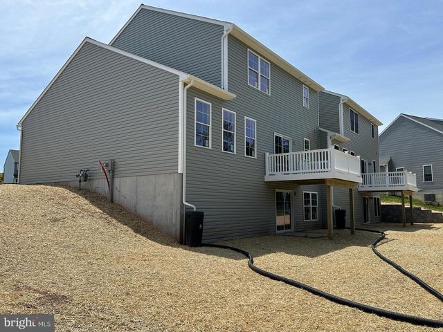 253 SAGE BLVD, Middletown, PA 17057