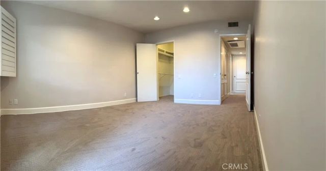 1025 N Kings 317, West Hollywood, CA 90069