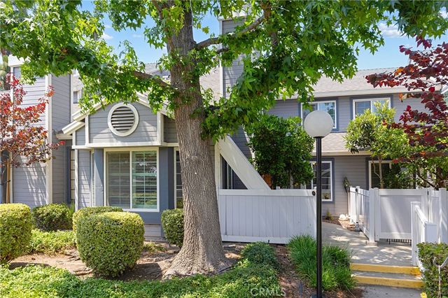 326 Monroe Court, Azusa, CA 91702