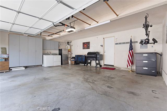 326 Monroe Court, Azusa, CA 91702