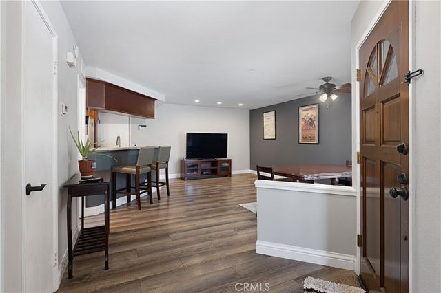 326 Monroe Court, Azusa, CA 91702