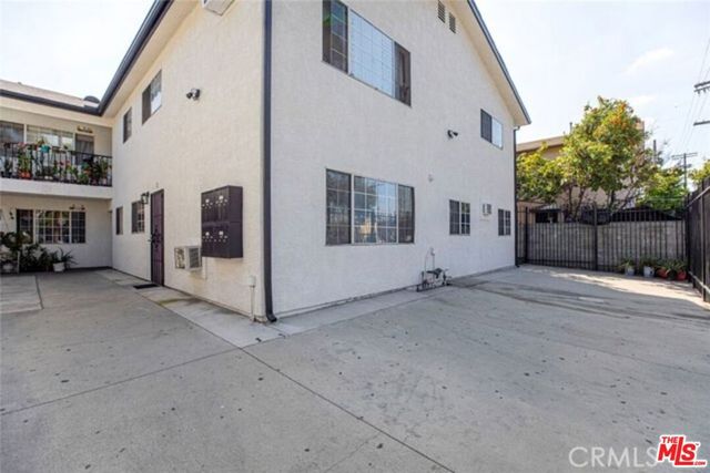 4214 Avalon Boulevard, Los Angeles, CA 90011