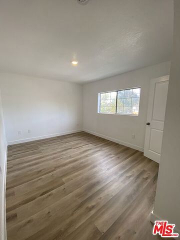 4214 Avalon Boulevard, Los Angeles, CA 90011