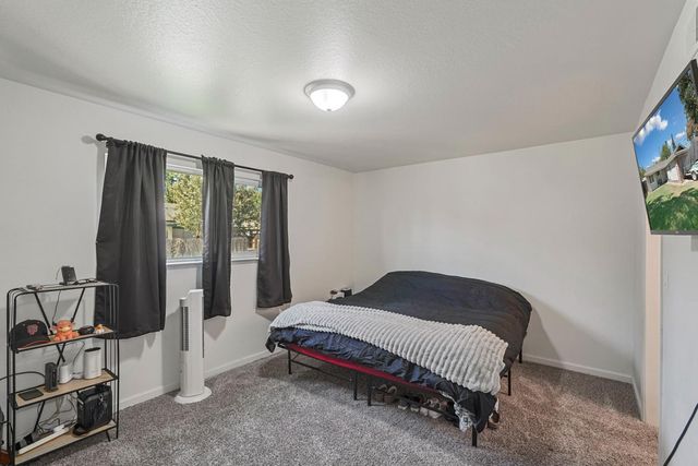 1717 Silvaire Dr, Modesto, CA 95350