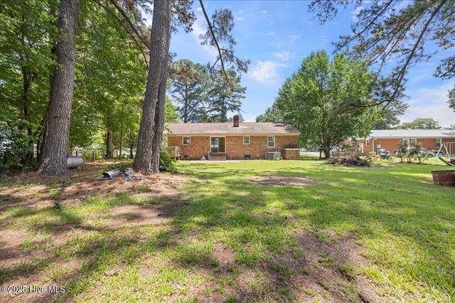 128 W Hill Street, Goldsboro, NC 27534