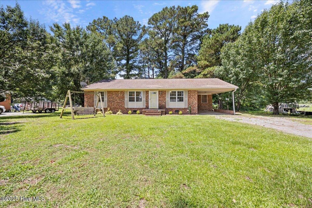 128 W Hill Street, Goldsboro, NC 27534